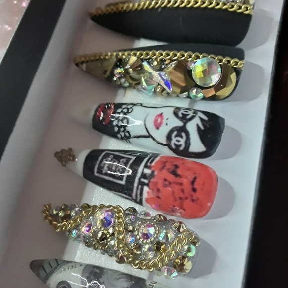 Handmade Hard Gel XXL Stiletto Press On Nails - Picture 2 of 5